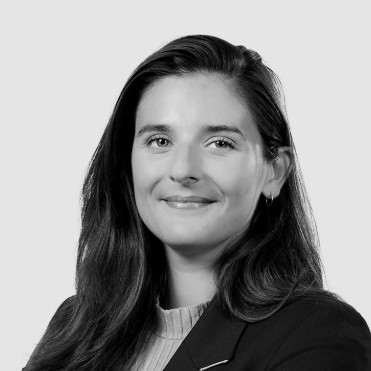 Julie-Anne Thiébaut, De Pardieu Brocas Maffei